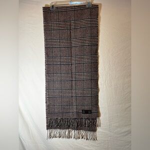 Vintage Scottish Glen Plaid Scarf. 100% Lambswool.